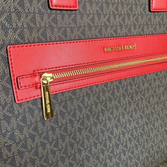 Michael Kors LG tote - Picture 7 of 9